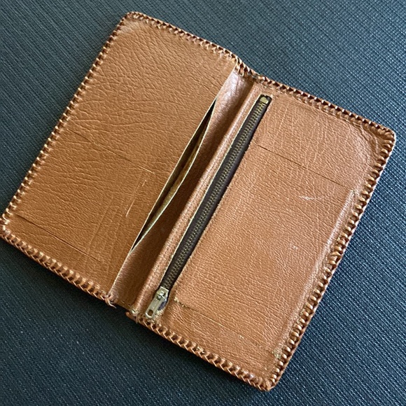 Vintage Tooled Leather Wallet - Picture 3 of 6